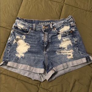 American Eagle Mom Short size 4